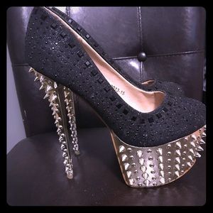 Binwenu size 39 stiletto heels